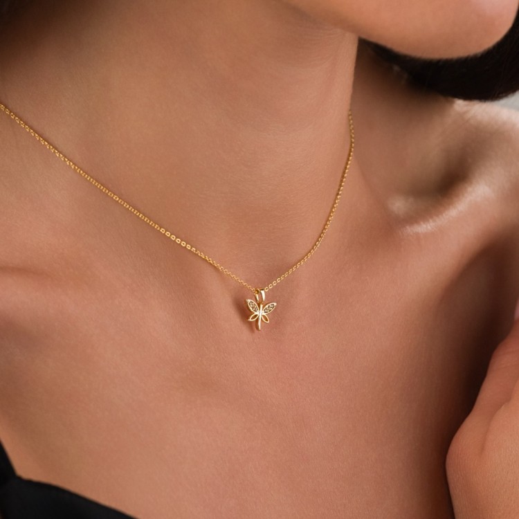Minimal Tasarım Yusufcuk Figürlü Zirkon Taşlı Kolye - Gold Renk, Kararmaz ve Antialerjik Minimal Tasarım Yusufcuk Figürlü Zirkon Taşlı Kolye - Gold Renk, Kararmaz ve Antialerjik
