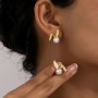 Toptan Altın Renk Tavşan Kulak Tasarımlı İnci Küpe | Kadın Çelik Takı, Minimalist ve Şık Model Toptan Altın Renk Tavşan Kulak Tasarımlı İnci Küpe | Kadın Çelik Takı, Minimalist ve Şık Model